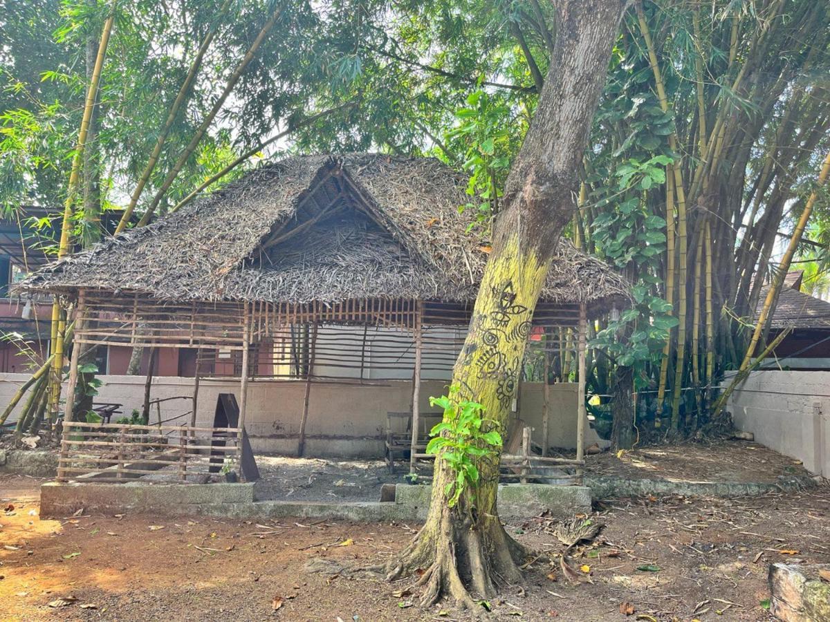 Bava Beach Resort & Retreat Center Varkala Exterior photo